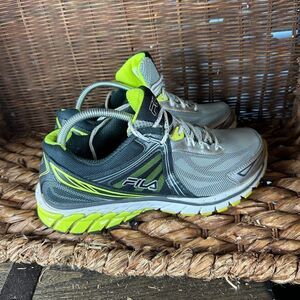 Fila Women's Multicolor Running & Jogging Shoes Size 9.5